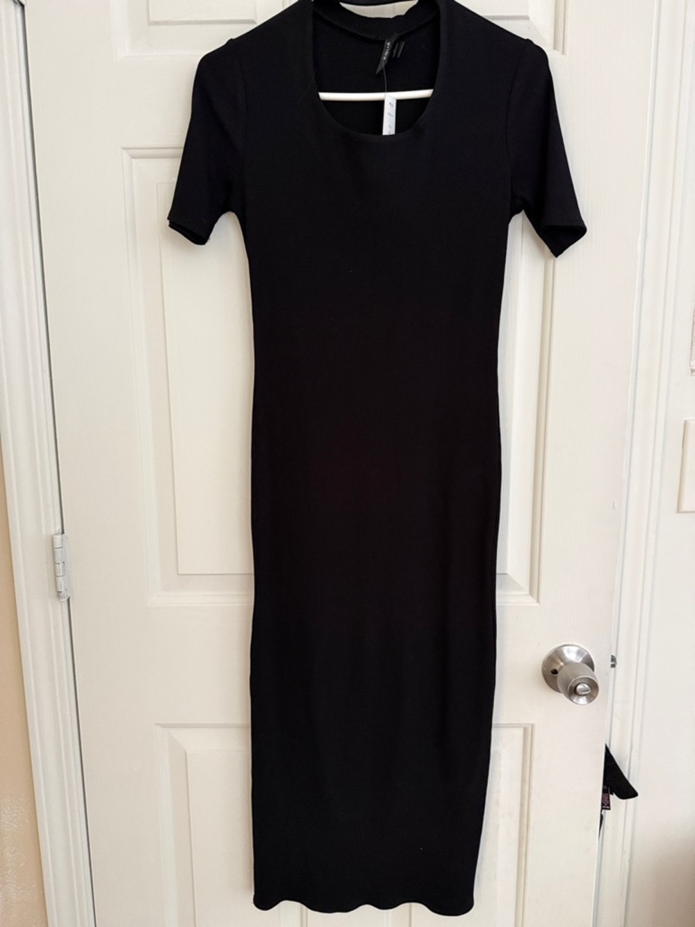 Aqua Black Short-Sleeve Bodycon Midi Dress